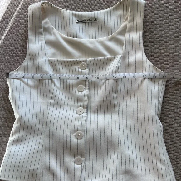 Abercrombie & Fitch Women's Pin Striped Top - Picture 3 of 7